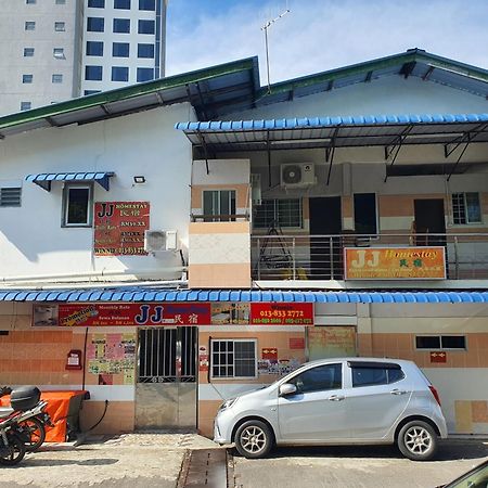 Oyo 90972 Jj Homestay Miri Eksteriør billede
